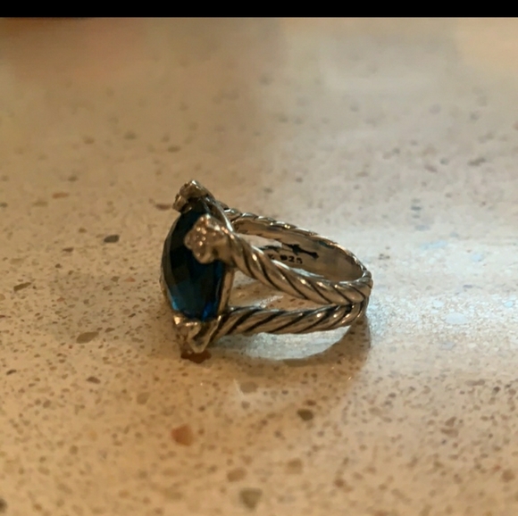 David Yurman cushion ring.FIRM - Picture 3 of 5